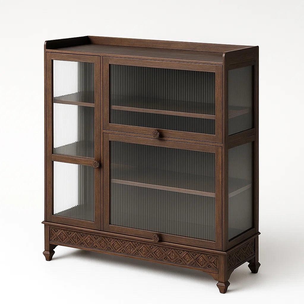 Vitrine aus Holz mit geriffeltem Glas, Braun